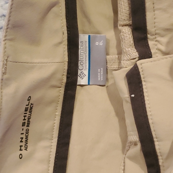 COLUMBIA Omni-Shield Shorts Size 8L - Picture 3 of 4